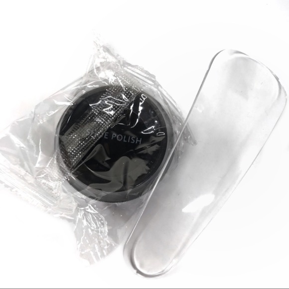 TUMI Travel Amenity Dopp Kit for Delta NEW - Picture 3 of 8